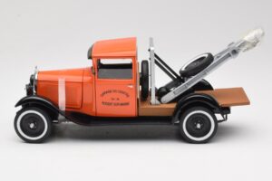 Citroen C4 Depanneuse Оранжев Solido 1:18 118800-00 Метал — снимка 4 от 8
