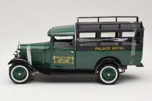 Citroen C4 F Palace Hotel Зелен Solido 1:18 118303-00 Метал — снимка 3 от 6