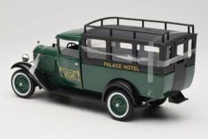 Citroen C4 F Palace Hotel Зелен Solido 1:18 118303-00 Метал — снимка 5 от 6