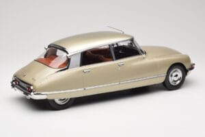 Citroen DS 23 Pallas Бежов Norev 1:12 121730 Метал — снимка 2 от 6