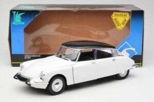 Citroen DS Berline Blanc Meije Solido 1:18 8033 Метал — снимка 8 от 8