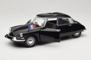 Citroen DS Presidentielle Сив Solido 1:18 8035 Метал — снимка 2 от 8