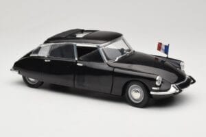 Citroen DS Presidentielle Сив Solido 1:18 8035 Метал — снимка 6 от 8