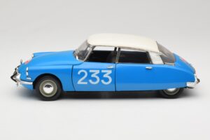 Citroen DS #233 Rally Син Solido 1:18 8034 Метал — снимка 4 от 8
