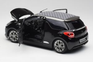 Citroen DS3 Cabrio Perla Nera Черен Norev 1:18 AMC019115 Метал — снимка 5 от 8