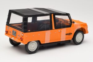 Citroen Mehari 4x2 Оранжев Norev 1:18 181515 Метал — снимка 2 от 6