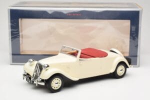 Citroen Traction Avant 11B Кабриолет Кремав Norev 1:18 181440 Метал — снимка 6 от 6