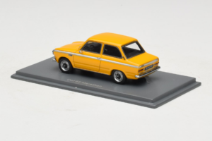 DAF 55 Marathon Yellow NEO 1:43 NEO43340 Смола — снимка 3 от 4