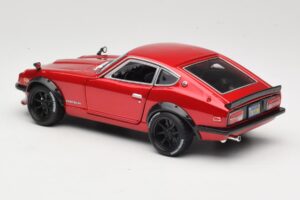 Datsun 240Z S30 Червен Maisto 1:18 32611 Метал — снимка 7 от 8