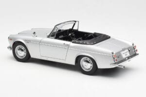 Datsun Fairlady 2000 SR311 Roadster Сребрист AUTOart 1:18 77432 Метал — снимка 7 от 8
