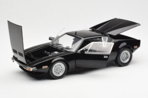 De Tomaso Pantera Черен Kyosho 1:18 08851BK Метал — снимка 2 от 8