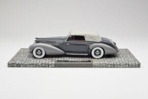 Delage D8 120 Кабриолет Сив & Тъмносив Minichamps 1:18 107115134 Метал — снимка 3 от 6