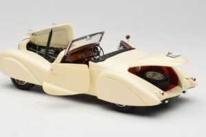 Delahaye Кабриолет Кремав Guiloy 1:18 68580 Метал — снимка 5 от 8
