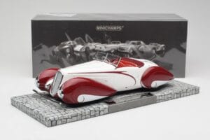 Delahaye Type 135 M Кабриолет Бял Червен Minichamps 1:18 107116161 Смола — снимка 6 от 6