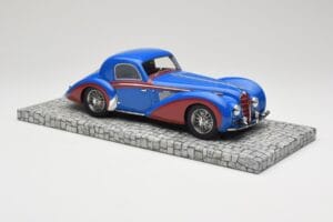 Delahaye Type 145 V12 Coupe Син Червен Minichamps 1:18 107116121 Смола — снимка 4 от 6