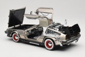 DeLorean DMC-12 Back to the Future Part III Sun Star 1:18 2712 Метал — снимка 5 от 8