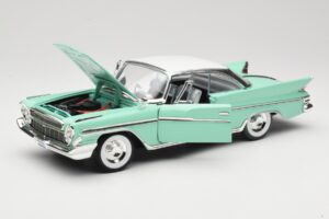 DeSoto Adventurer Зелен American Mint 1:18 92738 Метал — снимка 2 от 8