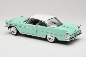 DeSoto Adventurer Зелен American Mint 1:18 92738 Метал — снимка 7 от 8