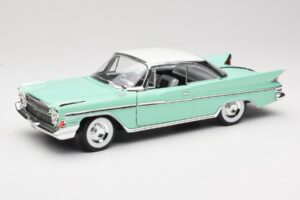 DeSoto Adventurer Зелен Road Signature 1:18 92738-R1 Метал
