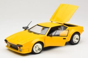De Tomaso Pantera Жълт Hot Wheels 1:18 27809 Метал — снимка 2 от 8