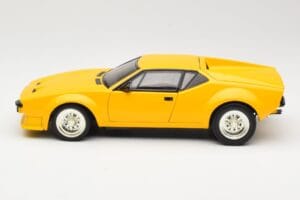 De Tomaso Pantera Жълт Hot Wheels 1:18 27809 Метал — снимка 4 от 8