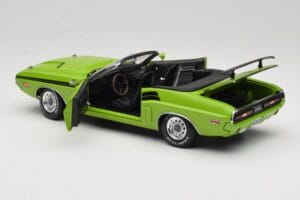 Dodge Challenger Кабриолет Зелен Greenlight 1:18 12803-06G Метал — снимка 5 от 8