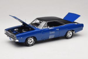 Dodge Charger Christine Филмов Автомобил Auto World 1:18 AWSS111/06 Метал — снимка 2 от 8
