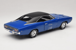 Dodge Charger Christine Филмов Автомобил Auto World 1:18 AWSS111/06 Метал — снимка 3 от 8