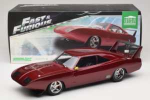 Dodge Charger Daytona Fast & Furious Dom's Car GreenLight 1:18 19003 Метал — снимка 6 от 6