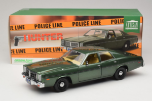 Dodge Monaco Зелен Hunter GreenLight 1:18 19045 Метал — снимка 8 от 8