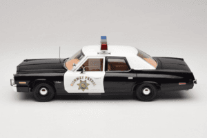 Dodge Monaco Highway Patrol CHiPS Auto World 1:18 AWSS112/06 Метал — снимка 4 от 8