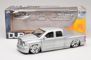 Dodge Ram Tuned Сребърен Jada 1:18 63162-SM Метал — снимка 8 от 8
