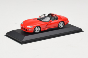 Dodge Viper RT/10 Кабриолет Червен Minichamps 1:43 430144032 Метал — снимка 2 от 4