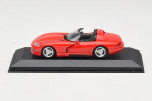 Dodge Viper RT/10 Кабриолет Червен Minichamps 1:43 430144032 Метал