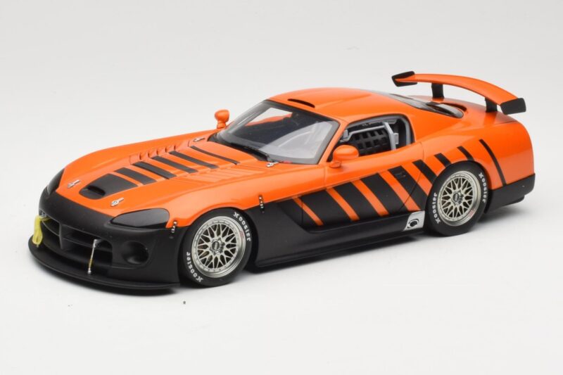 Dodge Viper Competition Coupe Go Man Go Orange AUTOart 1:18 80422 Метал