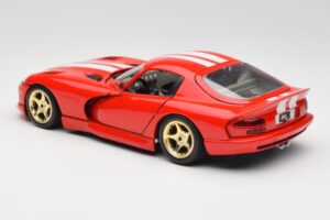 Dodge Viper GTS Червен Bburago 1:18 3075 Метал — снимка 7 от 8