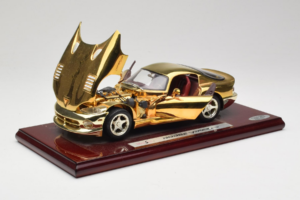 Dodge Viper GTS Gold Plated 23K Maisto 1:18 GP001 Метал — снимка 2 от 8