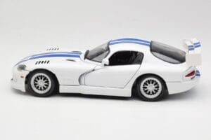 Dodge Viper GTS-R GT2 Бял 1997 Maisto 1:18 50316 Метал — снимка 4 от 8