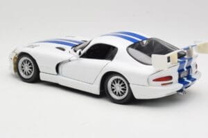 Dodge Viper GTS-R GT2 Бял 1997 Maisto 1:18 50316 Метал — снимка 7 от 8