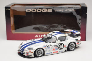 Dodge Viper GTS-R #94 Viper Team Oreca O. Beretta / T. Archer / D. Dupuy 24 Hours of Daytona 1997 AUTOart 1:18 89723 Метал — снимка 8 от 8