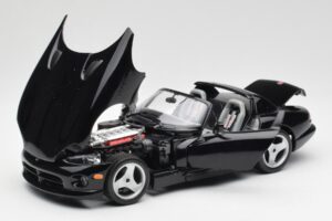 Dodge Viper RT/10 Черен Bburago 1:18 3065 Метал — снимка 2 от 8