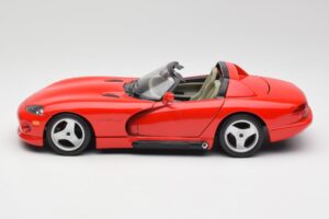 Dodge Viper RT/10 Червен Bburago 1:18 3025-M1 Метал — снимка 4 от 8