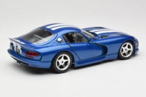 Dodge Viper GTS SR II Синьо с Бели Ивици Bburago 1:18 3330 Метал — снимка 3 от 8