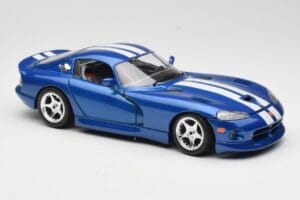 Dodge Viper GTS SR II Синьо с Бели Ивици Bburago 1:18 3330 Метал — снимка 6 от 8