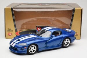 Dodge Viper GTS SR II Синьо с Бели Ивици Bburago 1:18 3330 Метал — снимка 8 от 8