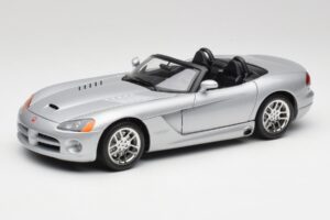 Dodge Viper SRT-10 Bright Сребрист Bburago 1:18 34908 Метал