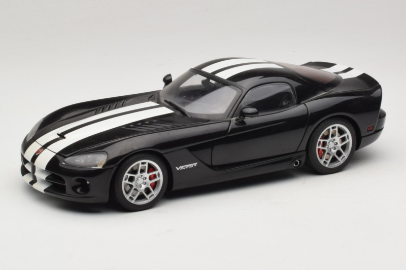Dodge Viper SRT-10 Coupe Черен AUTOart 1:18 71712 Метал