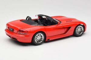 Dodge Viper SRT-10 Червен Bburago 1:18 3325 Метал — снимка 3 от 8