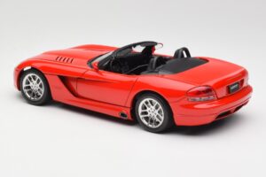 Dodge Viper SRT-10 Червен Bburago 1:18 3325 Метал — снимка 7 от 8
