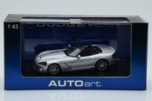 Dodge Viper SRT-10 Сребърен AUTOart 1:43 51703 Метал — снимка 4 от 4